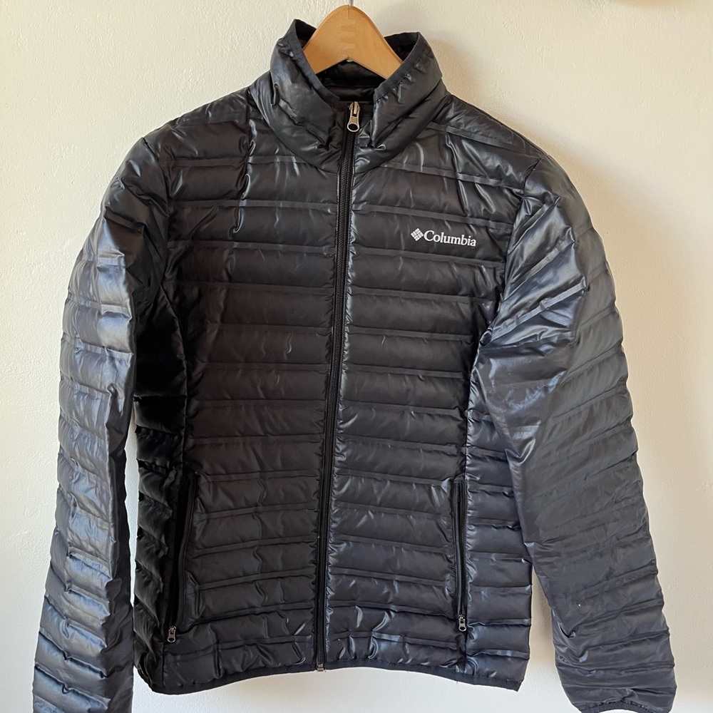 Women’s Columbia Black Puffy Coat Size Medium
